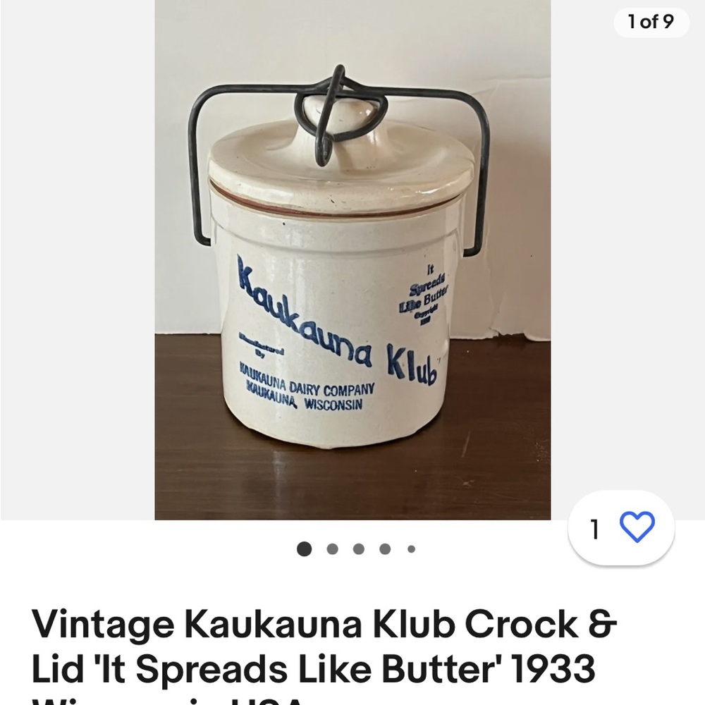 Kaukauna Kline crock, one small chip on the very bottom front..great condition - Picture 2 of 7